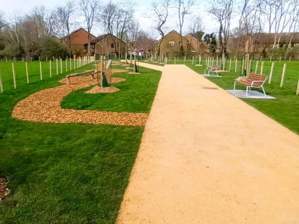 Queen Elizabeth Memorial Pathway
